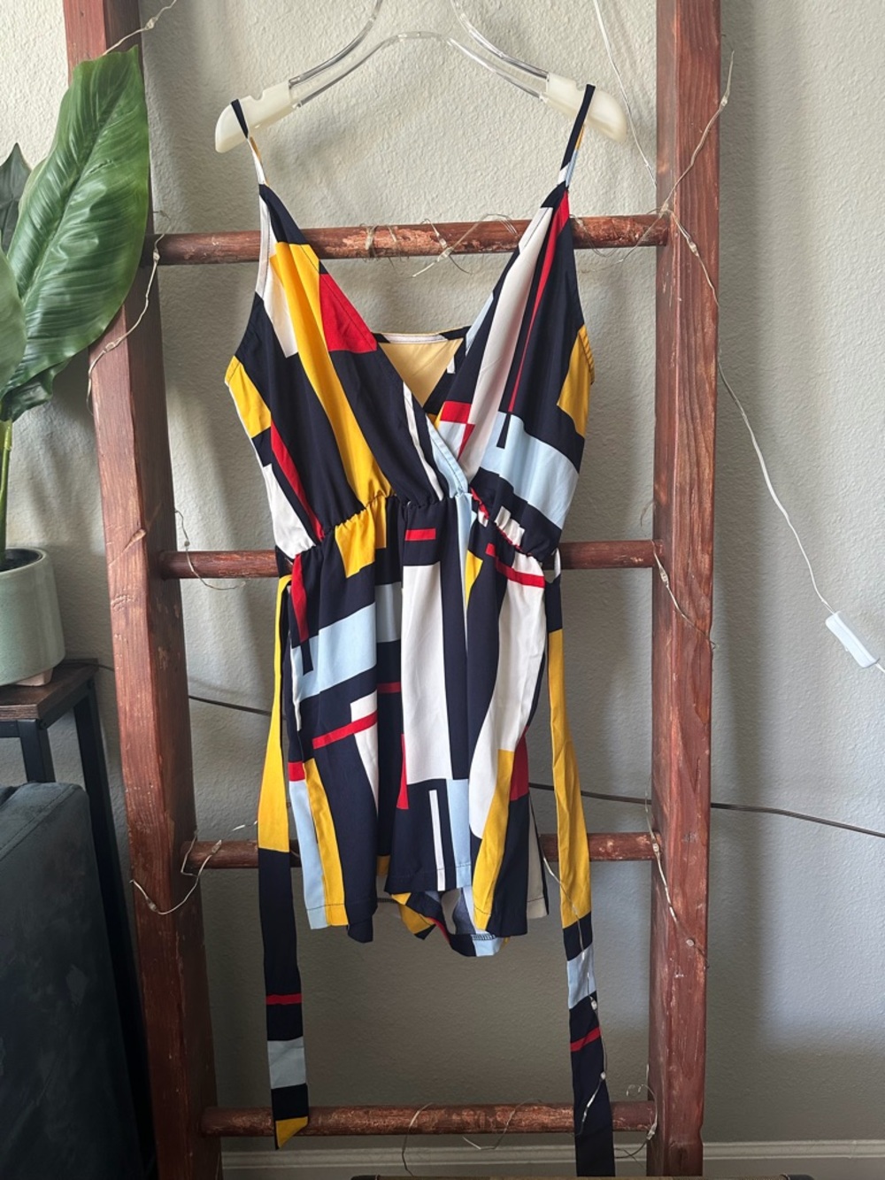 SHEIN Multicolor Geometric Print Romper - Yellow, Black, White, Red, Light Blue